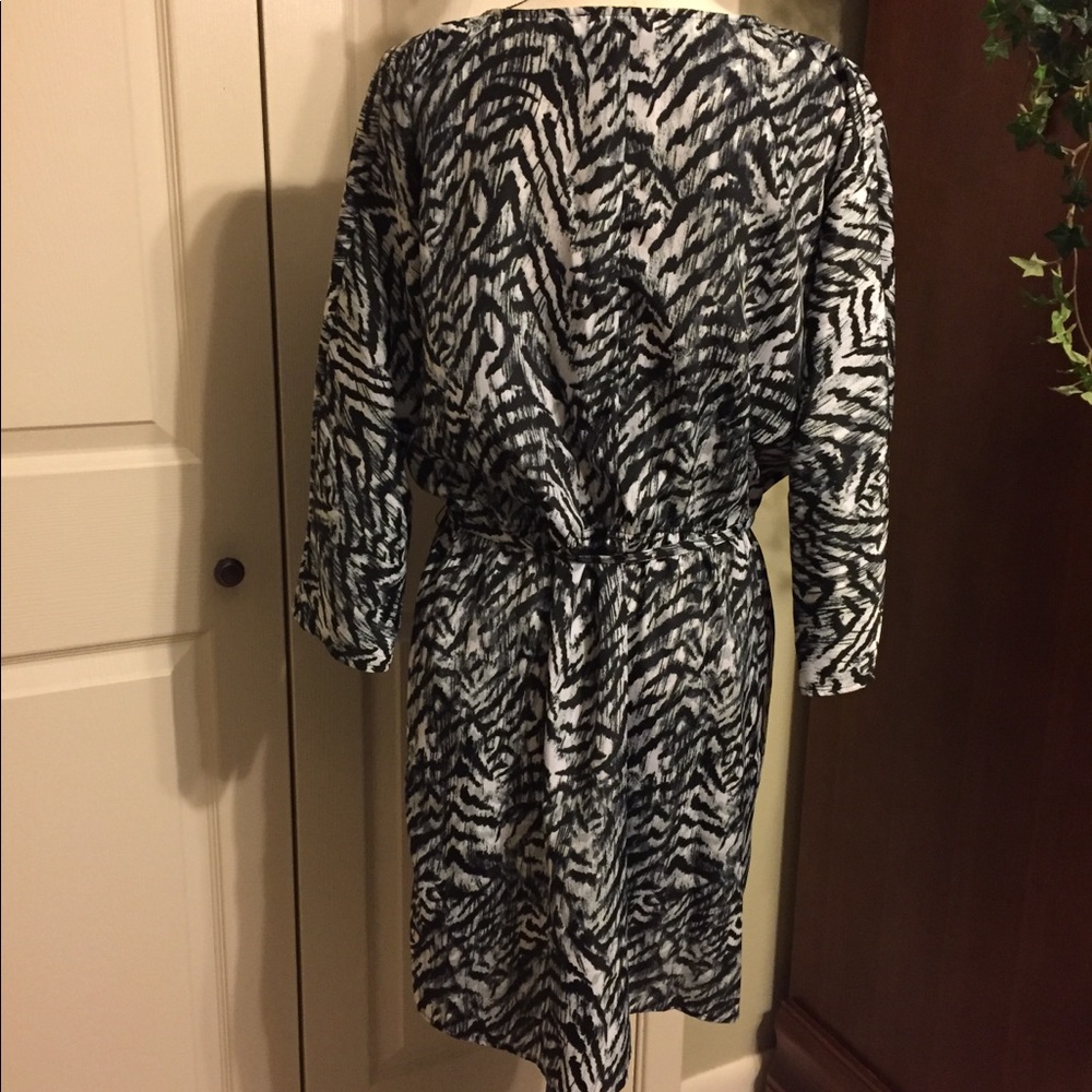 Kardashian Kollection Dress. Size Large Nwot View 4